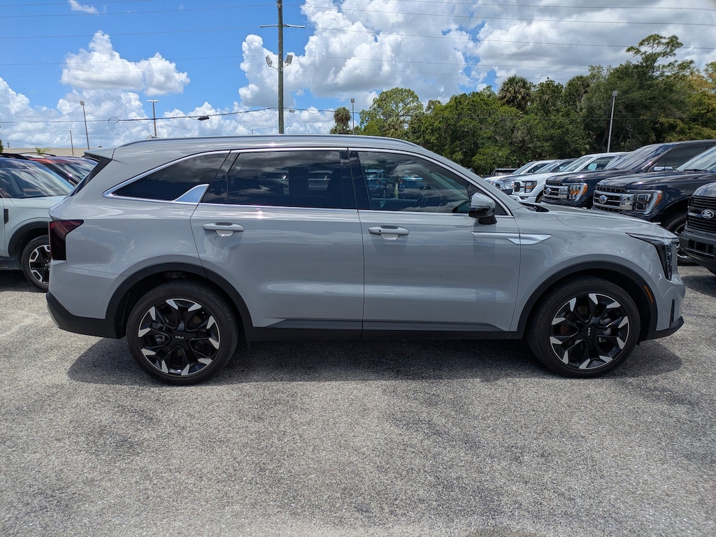 Used 2025 Kia Sorento EX EX FWD