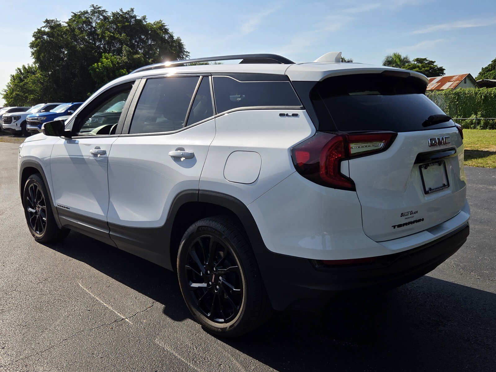 Used 2024 GMC Terrain SLE FWD SLE