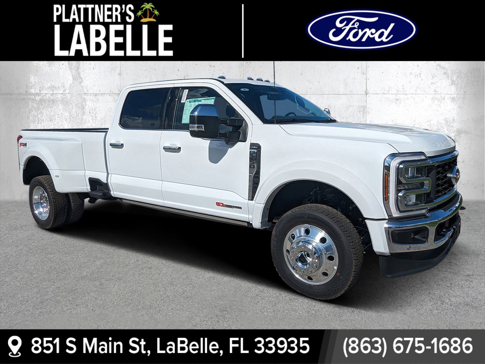 2025 Ford F-450 Super Duty Lariat's photo