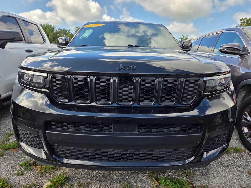 Used 2024 Jeep Grand Cherokee L Altitude X Altitude X 4x2