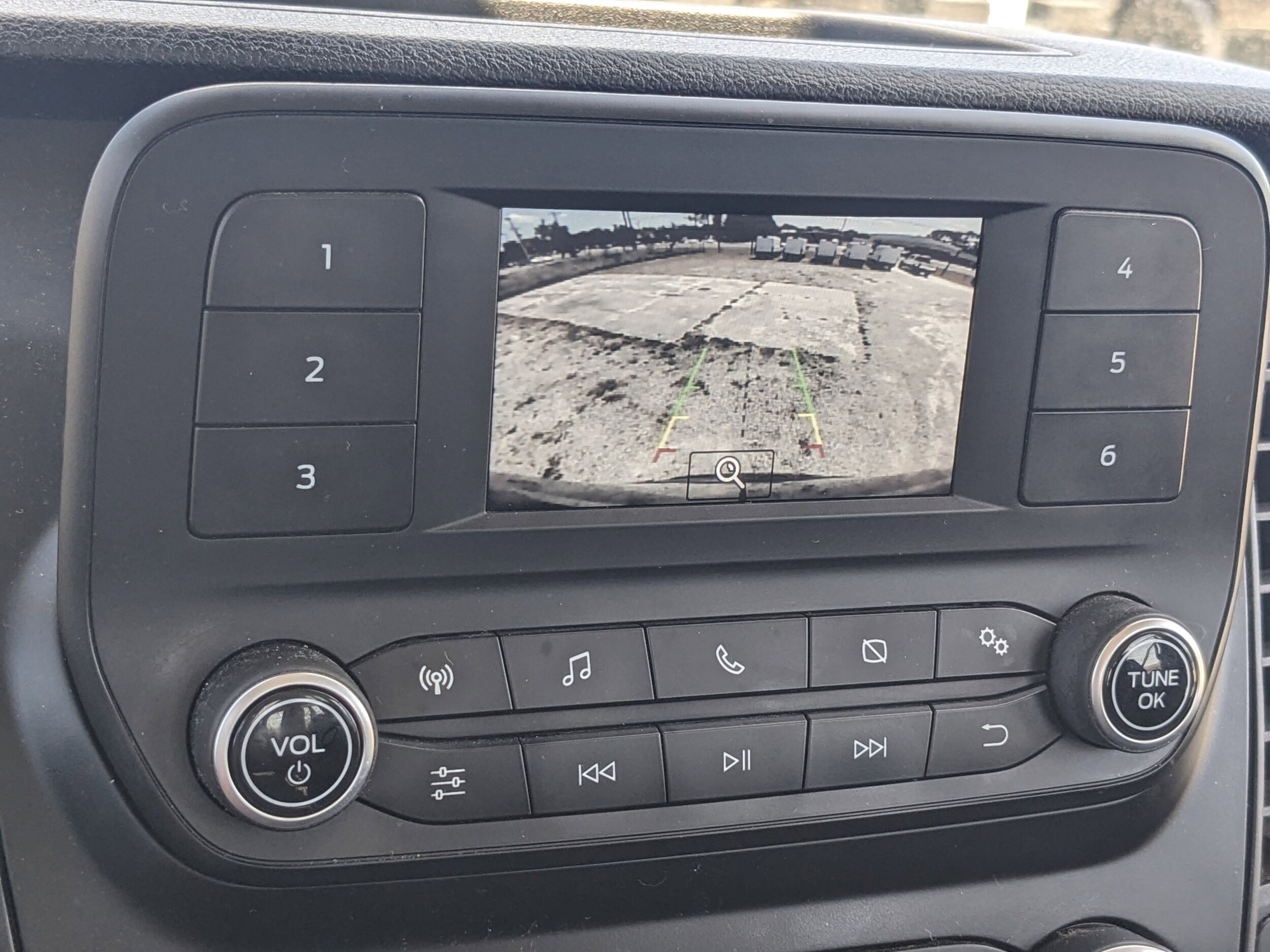 2023 Ford Transit Passenger Van XL - Photo 24