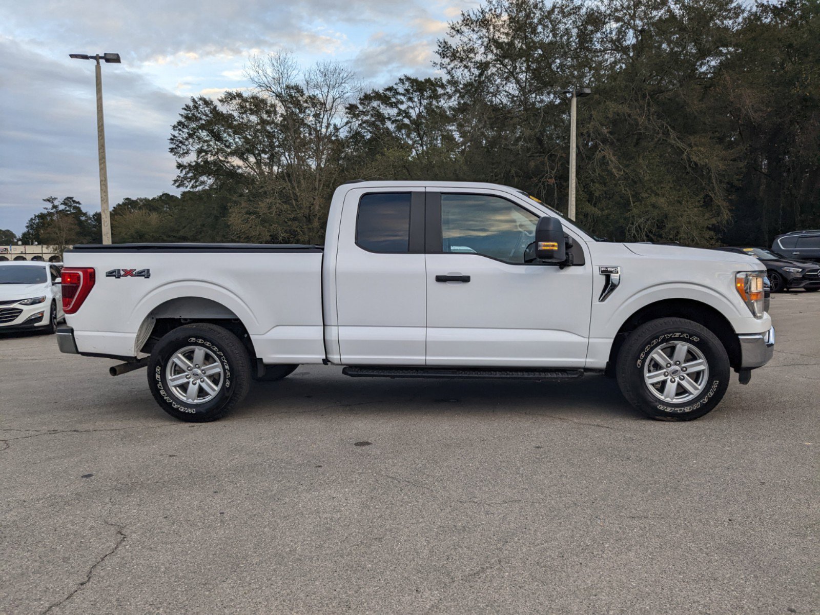 2021 Ford F-150 XLT photo 3