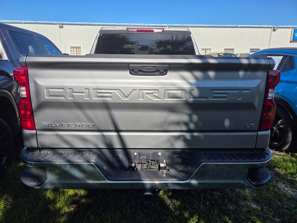 Used 2023 Chevrolet Silverado 1500 LT 4WD Crew Cab 147 LT w/2FL