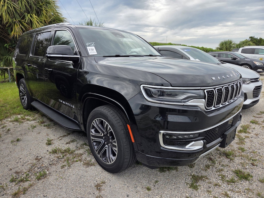 Used 2024 Jeep Wagoneer L Series II Series II 4x4