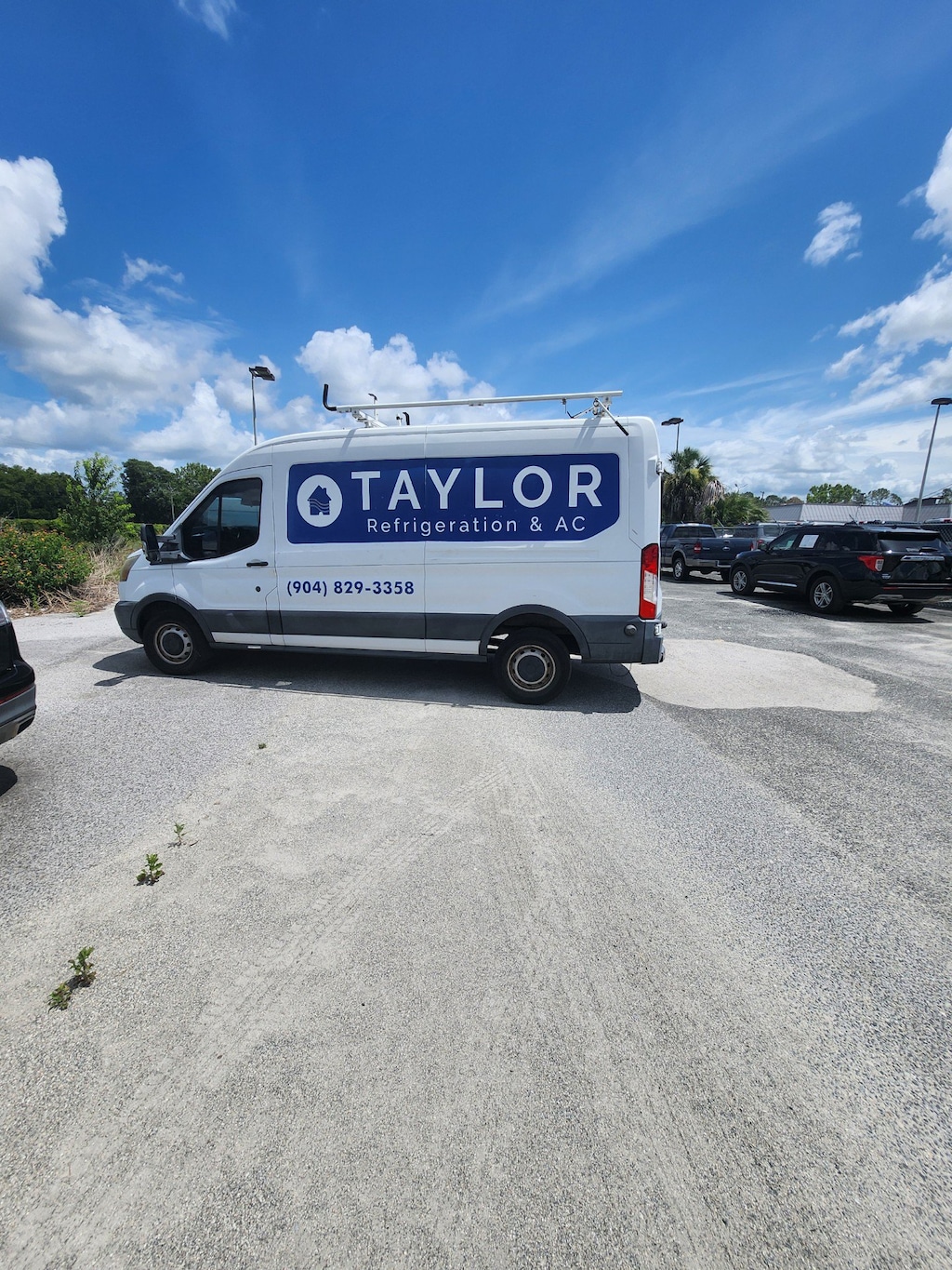 Used 2015 Ford Transit Cargo Van T-250 148 Med Rf 9000 GVWR Sliding RH Dr