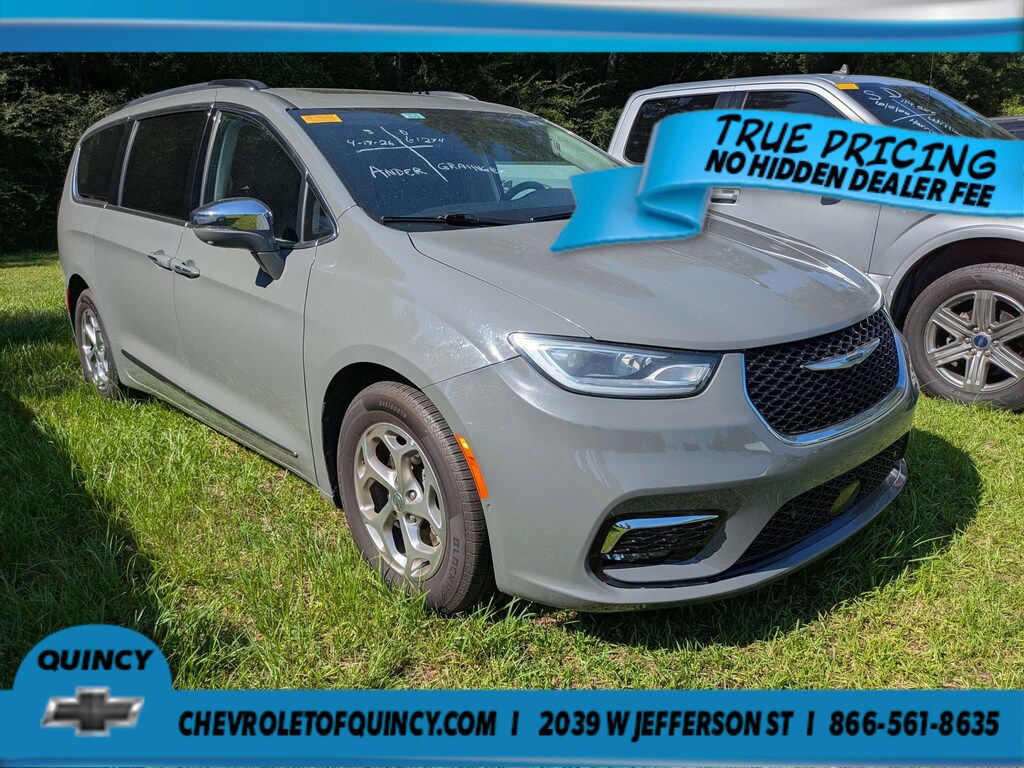 Used 2022 Chrysler Pacifica Limited Limited FWD