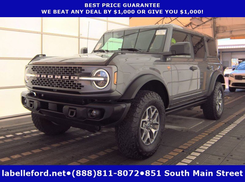 2025 Ford Bronco Badlands 4x4's photo