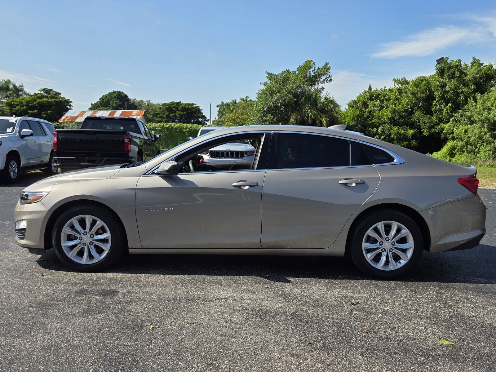 Used 2023 Chevrolet Malibu LT Sedan