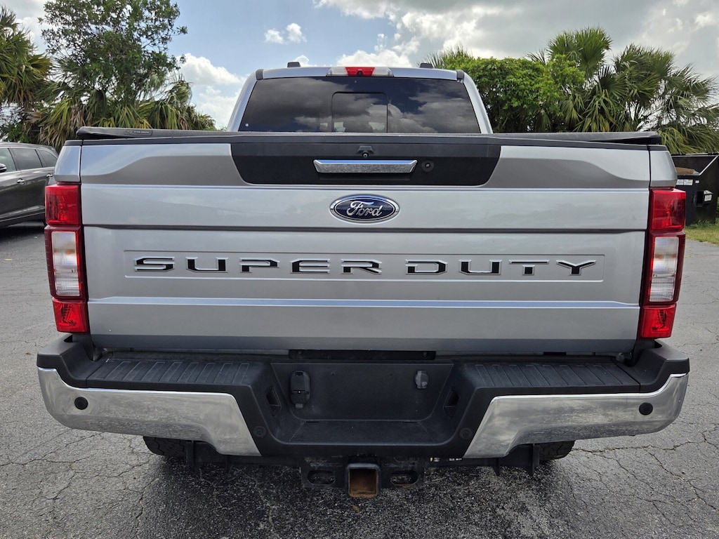 Used 2022 Ford Super Duty F-350 SRW LARIAT LARIAT 4WD Crew Cab 6.75 Box