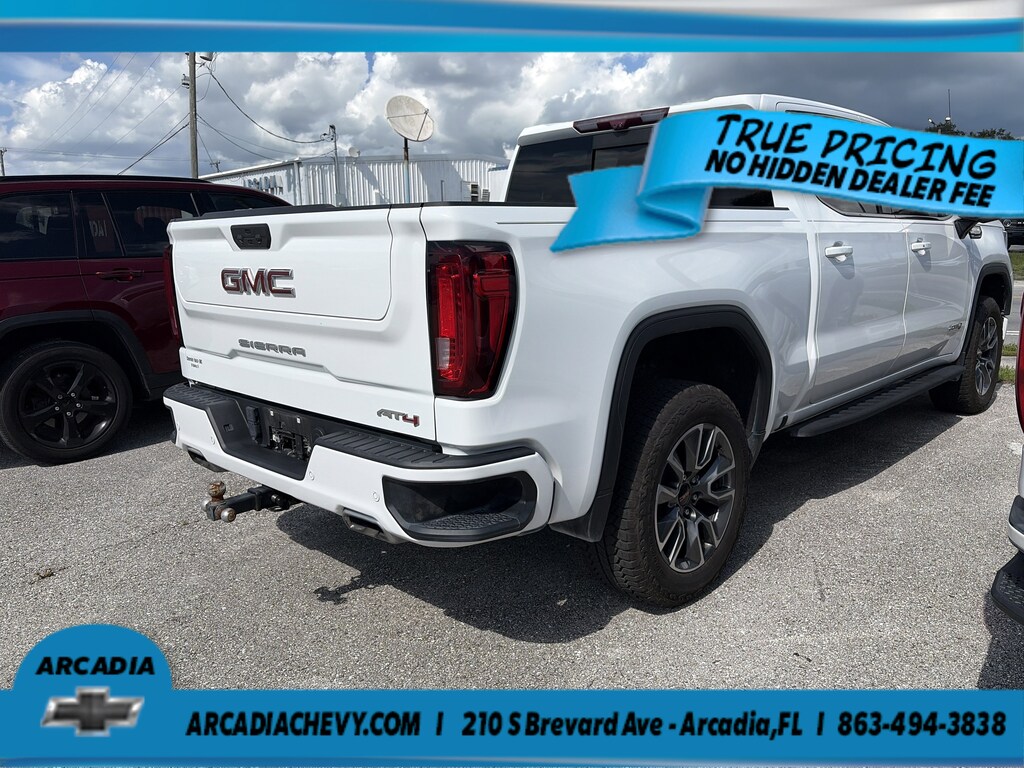 Used 2022 GMC Sierra 1500 AT4 4WD Crew Cab 147 AT4