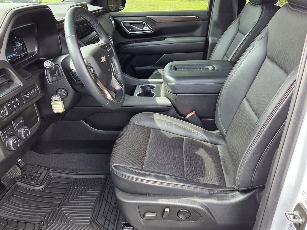 Used 2024 Chevrolet Suburban High Country 4WD High Country