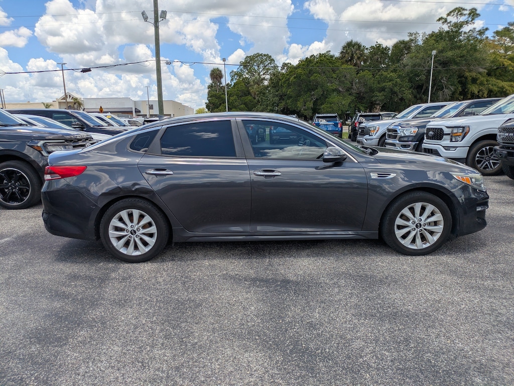 Used 2017 Kia Optima LX LX Auto