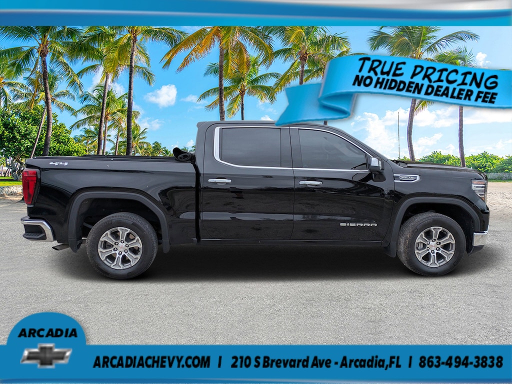 Used 2024 GMC Sierra 1500 SLT 4WD Crew Cab 147 SLT