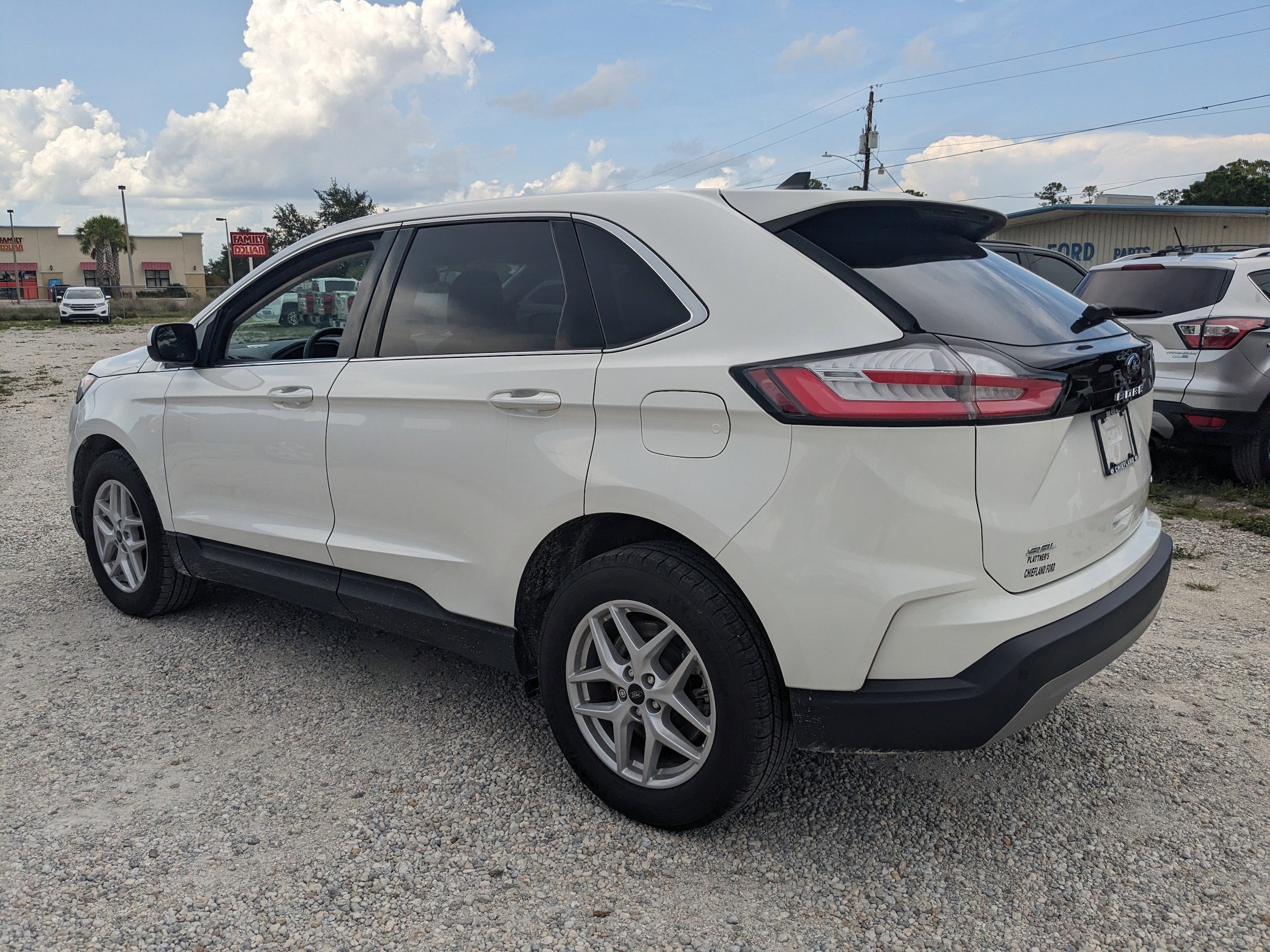 2023 Ford Edge SEL - Photo 6