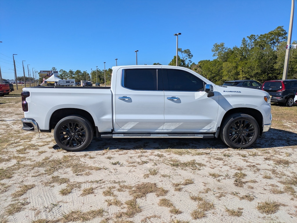 Used 2022 Chevrolet Silverado 1500 LTZ 4WD Crew Cab 147 LTZ