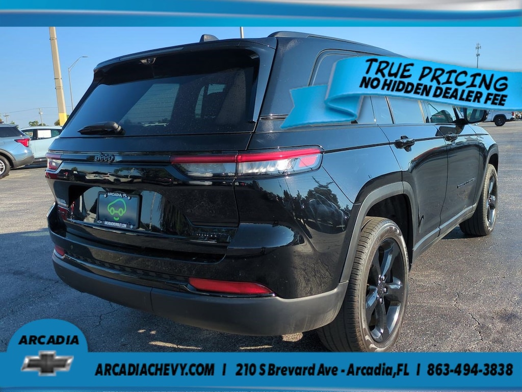 Used 2025 Jeep Grand Cherokee Limited Limited 4x4