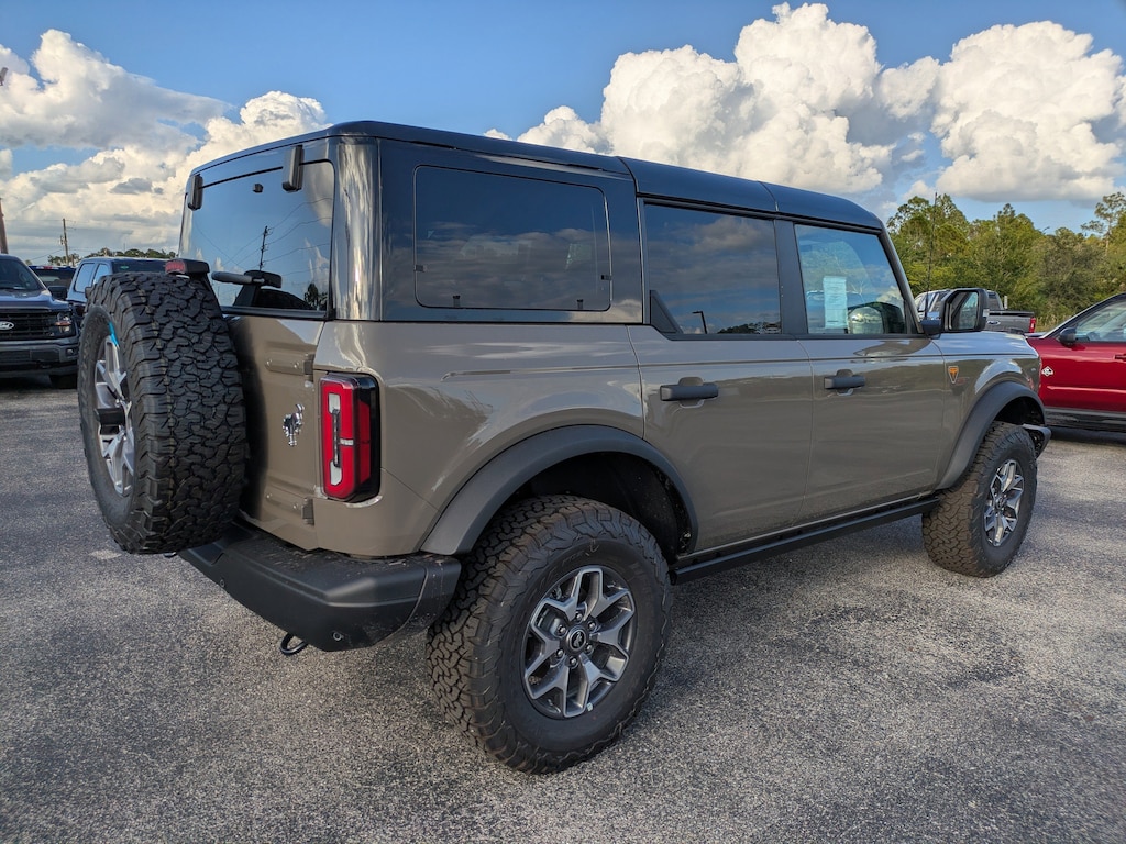 New 2025 Ford Bronco Badlands Badlands Advanced 4x4