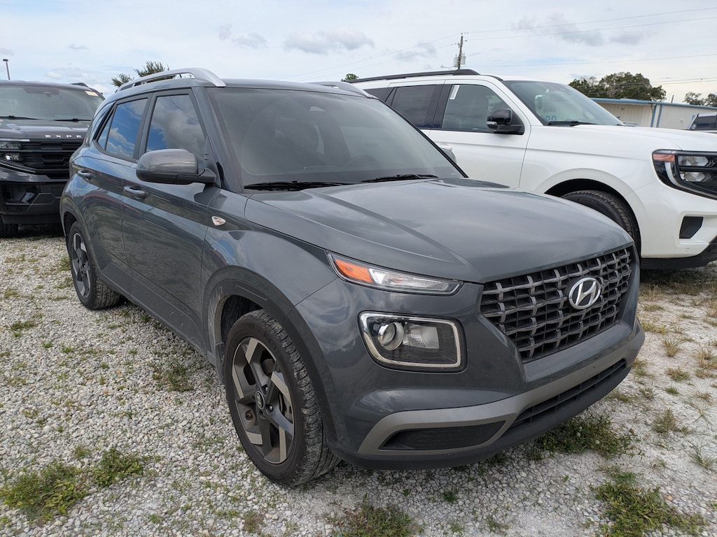 Used 2026 Hyundai Venue SEL SEL FWD