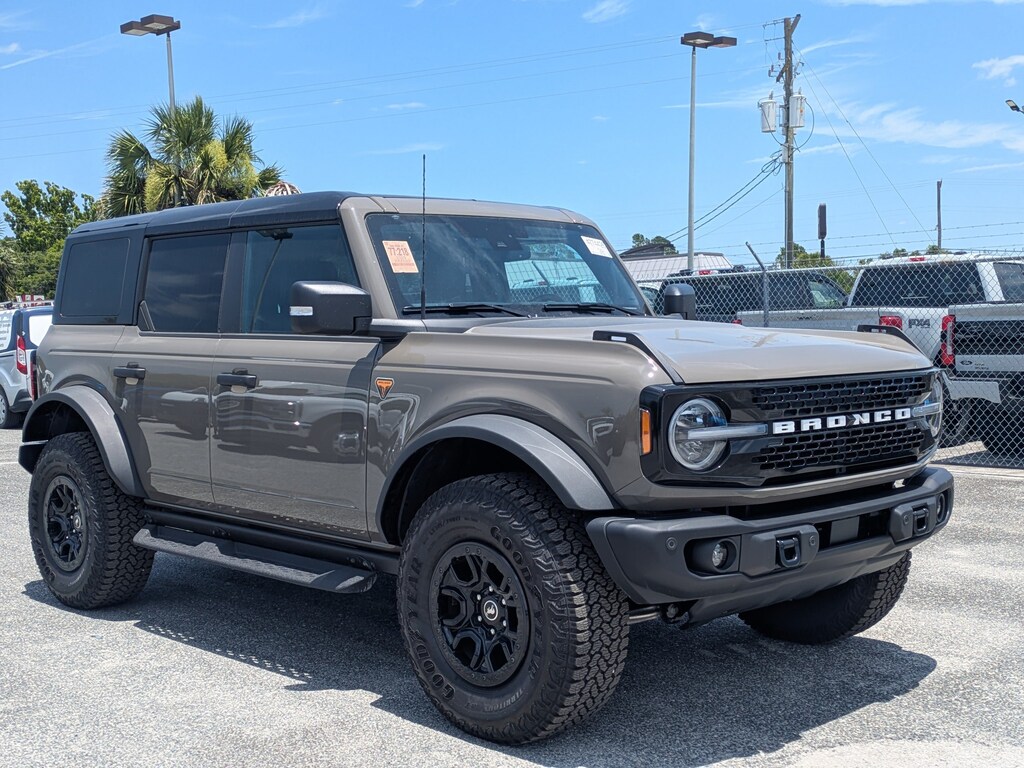 Used 2025 Ford Bronco Badlands Badlands Advanced 4x4