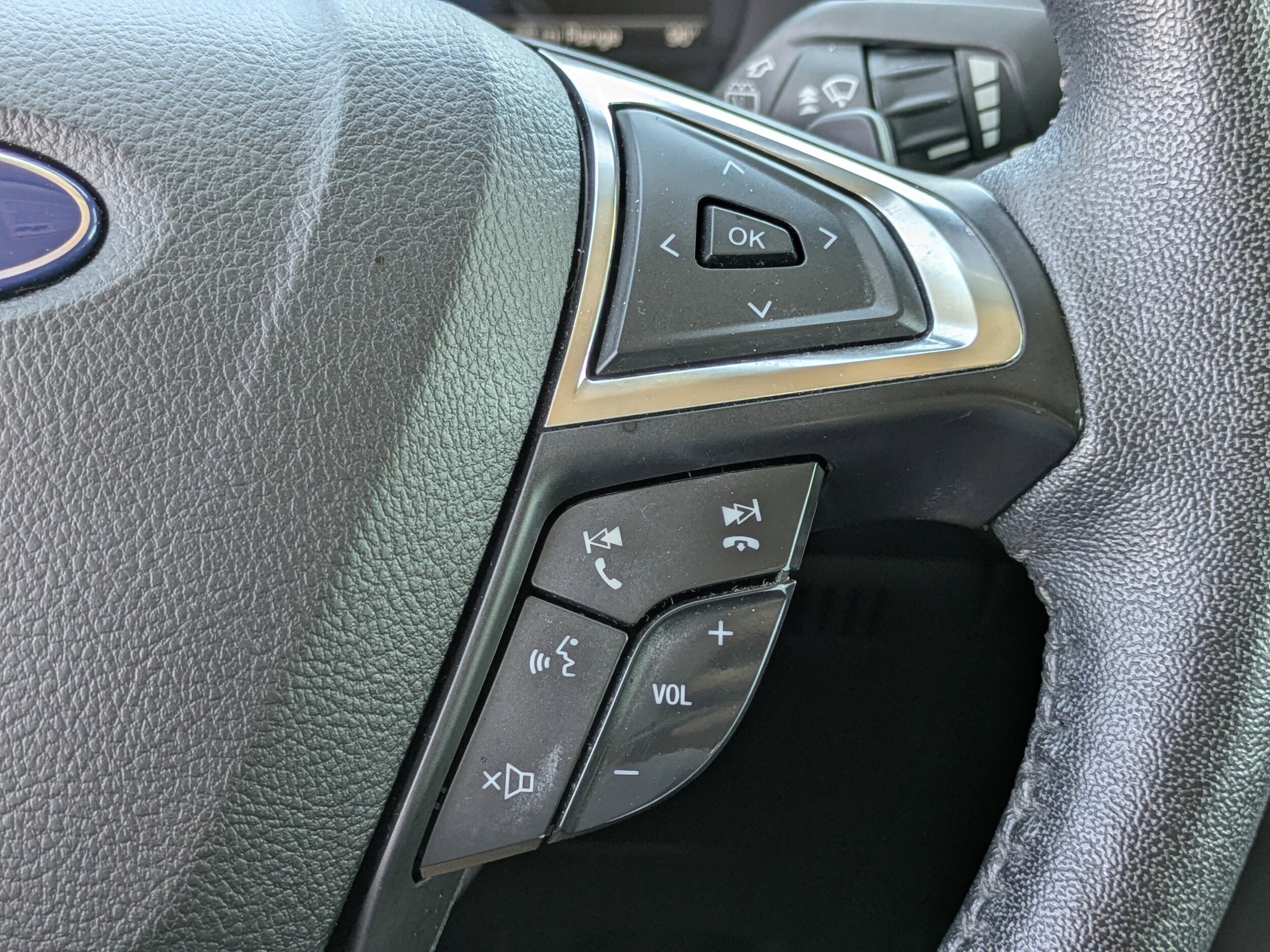 2022 Ford Edge SEL - Photo 22