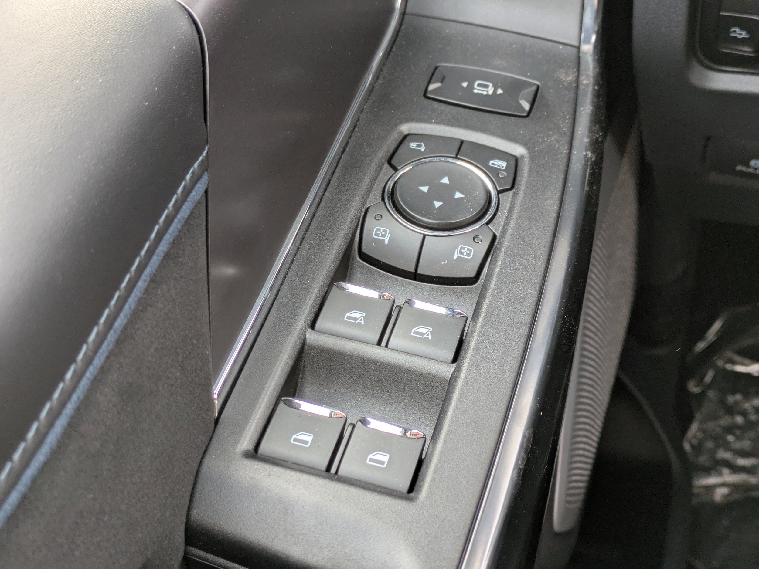 2026 Ford F-350 Super Duty Platinum - Photo 21