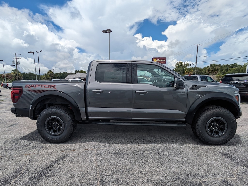 New 2025 Ford F-150 Raptor Raptor 4WD SuperCrew 5.5 Box