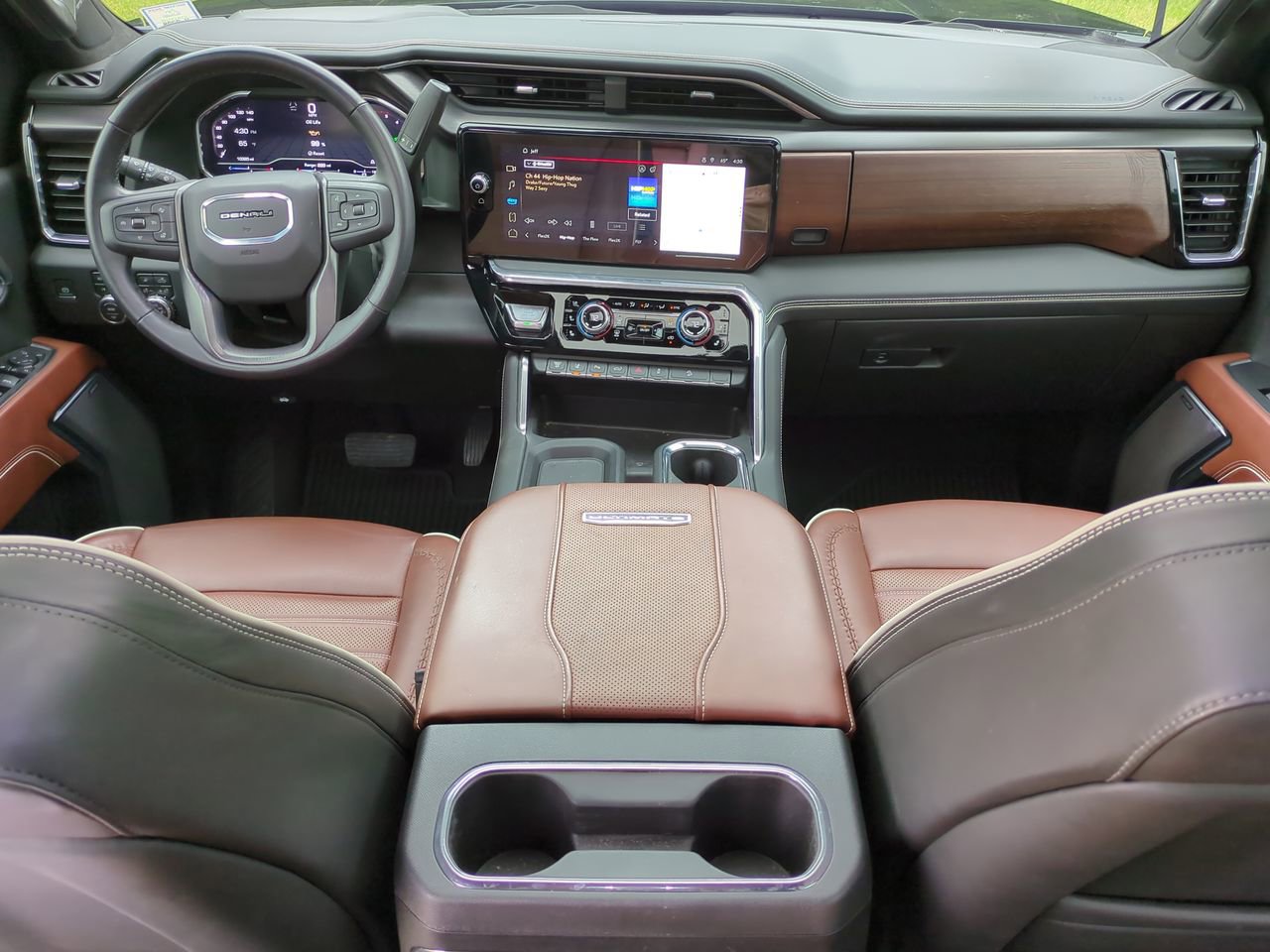 2024 GMC Sierra 2500HD Denali Ultimate - Photo 15