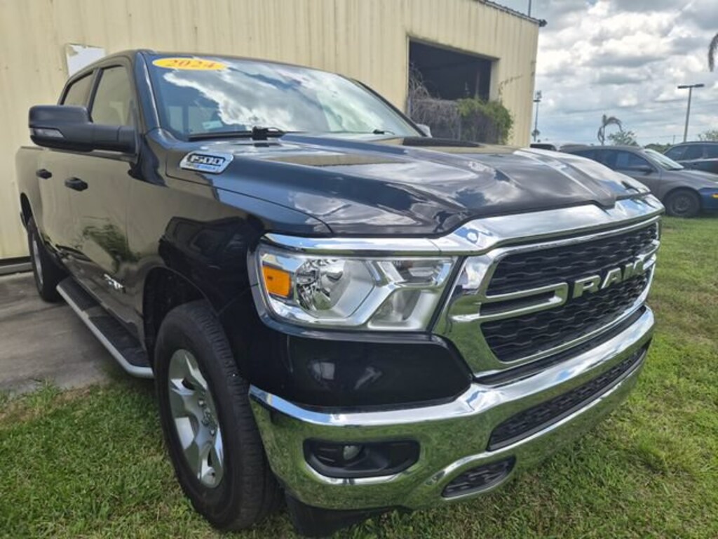 Used 2024 Ram 1500 Big Horn Big Horn 4x2 Crew Cab 57 Box