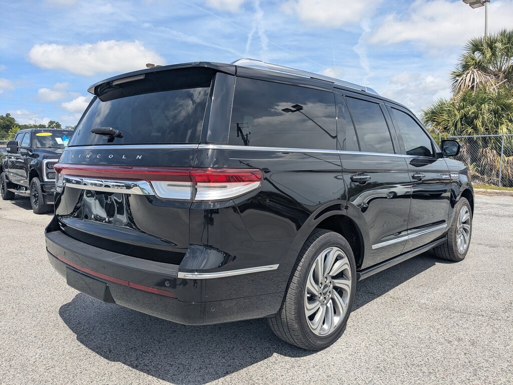 Used 2023 Lincoln Navigator Reserve Reserve 4x4