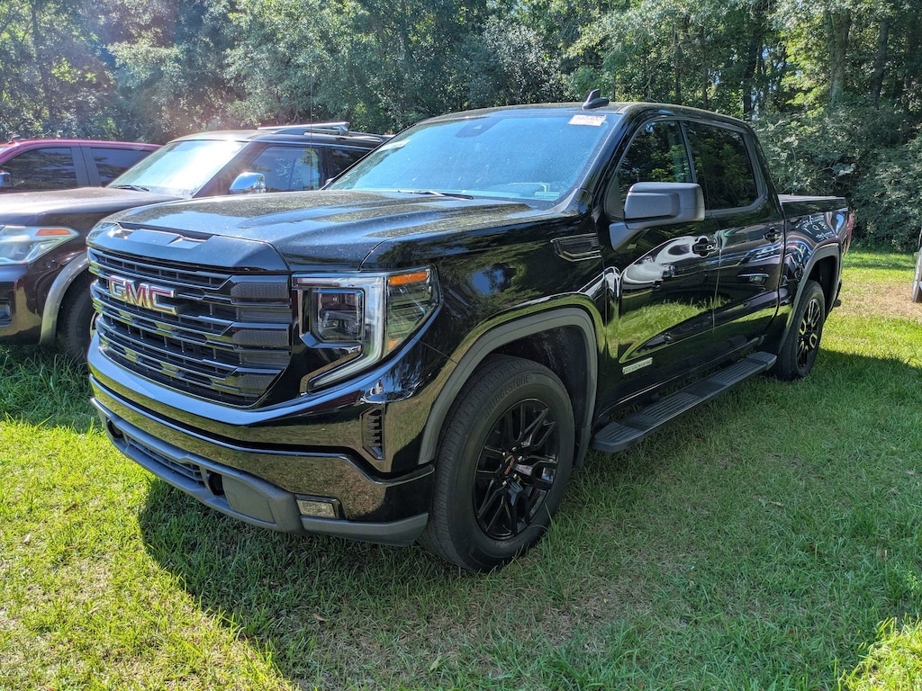 Used 2022 GMC Sierra 1500 Elevation 2WD Crew Cab 147 Elevation