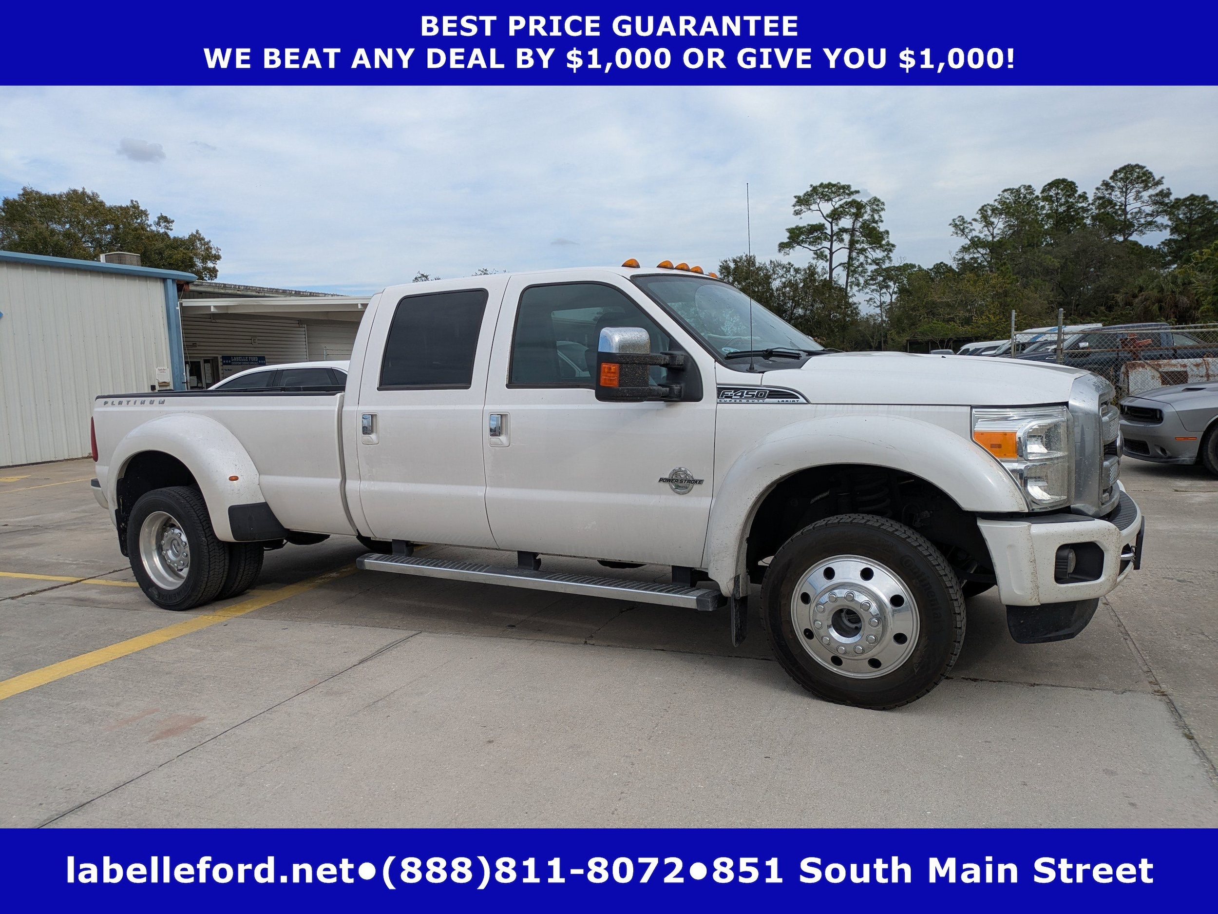 2016 Ford F-450 Super Duty Lariat's photo