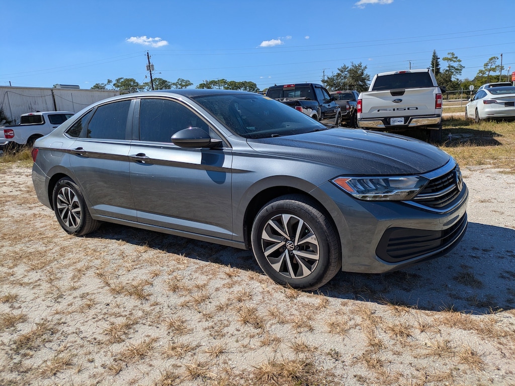 Certified 2022 Volkswagen Jetta S S Auto