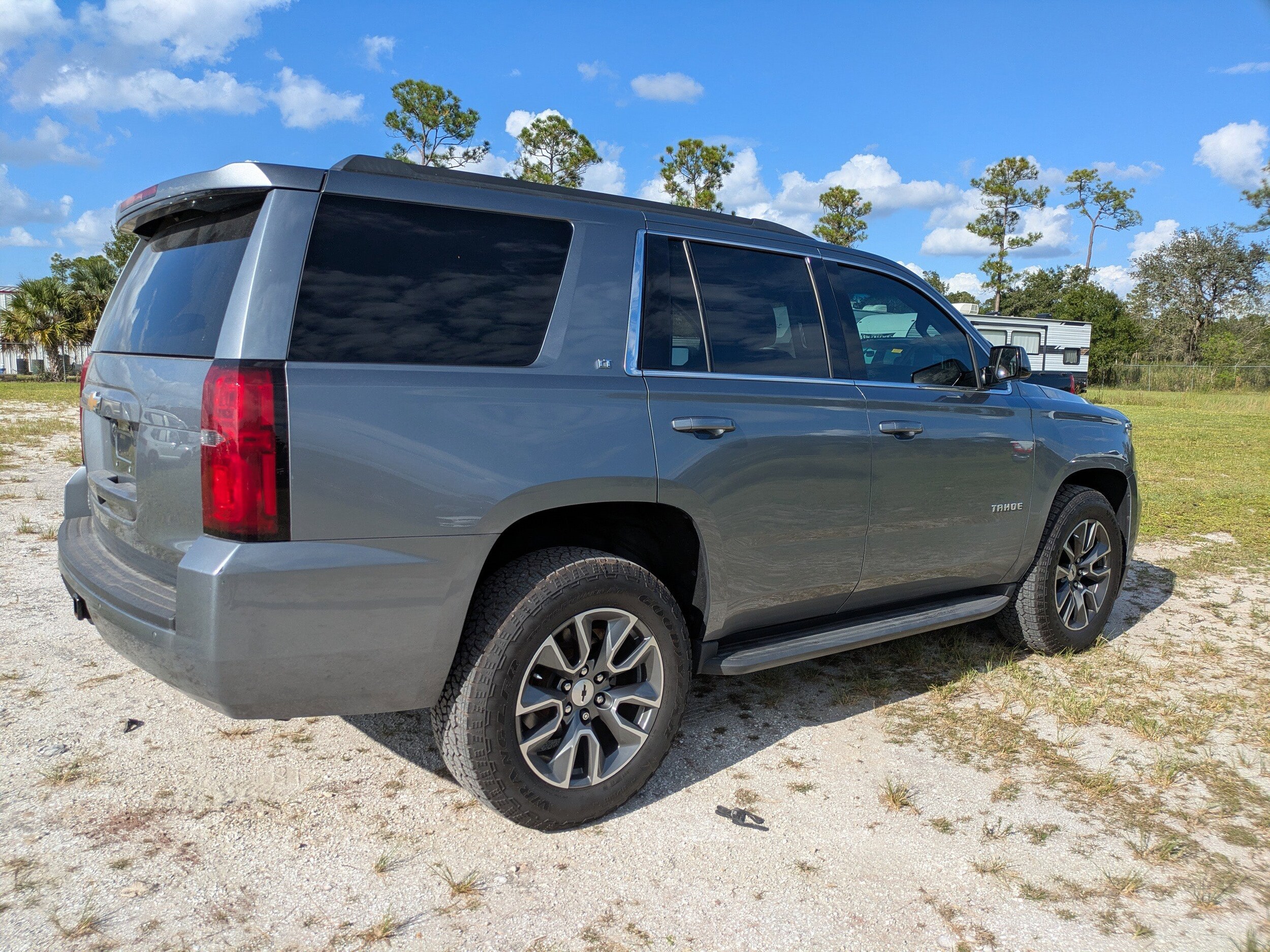 2020 Chevrolet Tahoe LT photo 4
