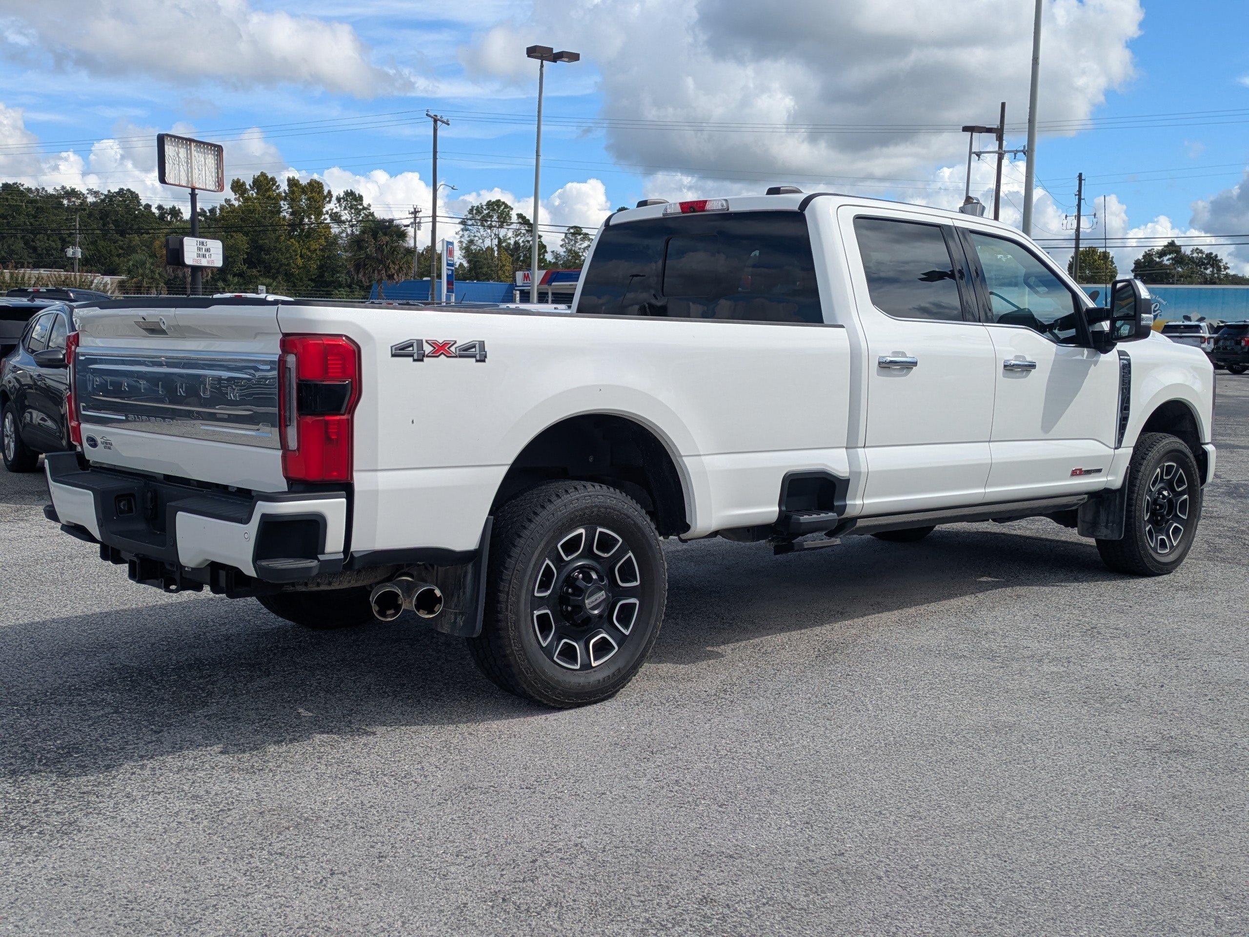 Used 2023 Ford Super Duty F-250 SRW Platinum Platinum 4WD Crew Cab 6.75 Box