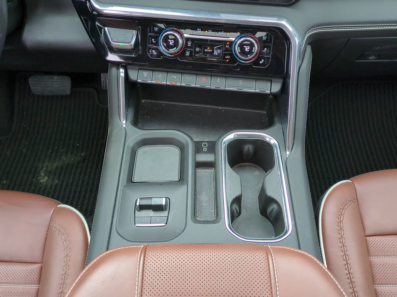 2024 GMC Sierra 2500HD Denali Ultimate - Photo 19