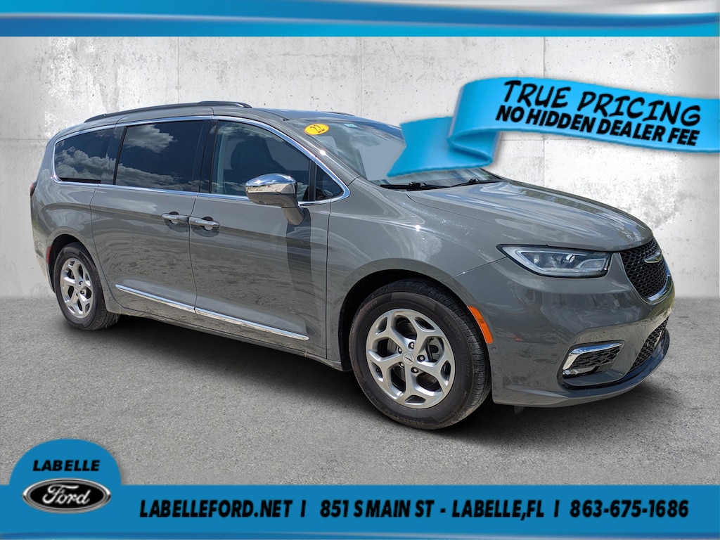 Used 2022 Chrysler Pacifica Limited Limited FWD