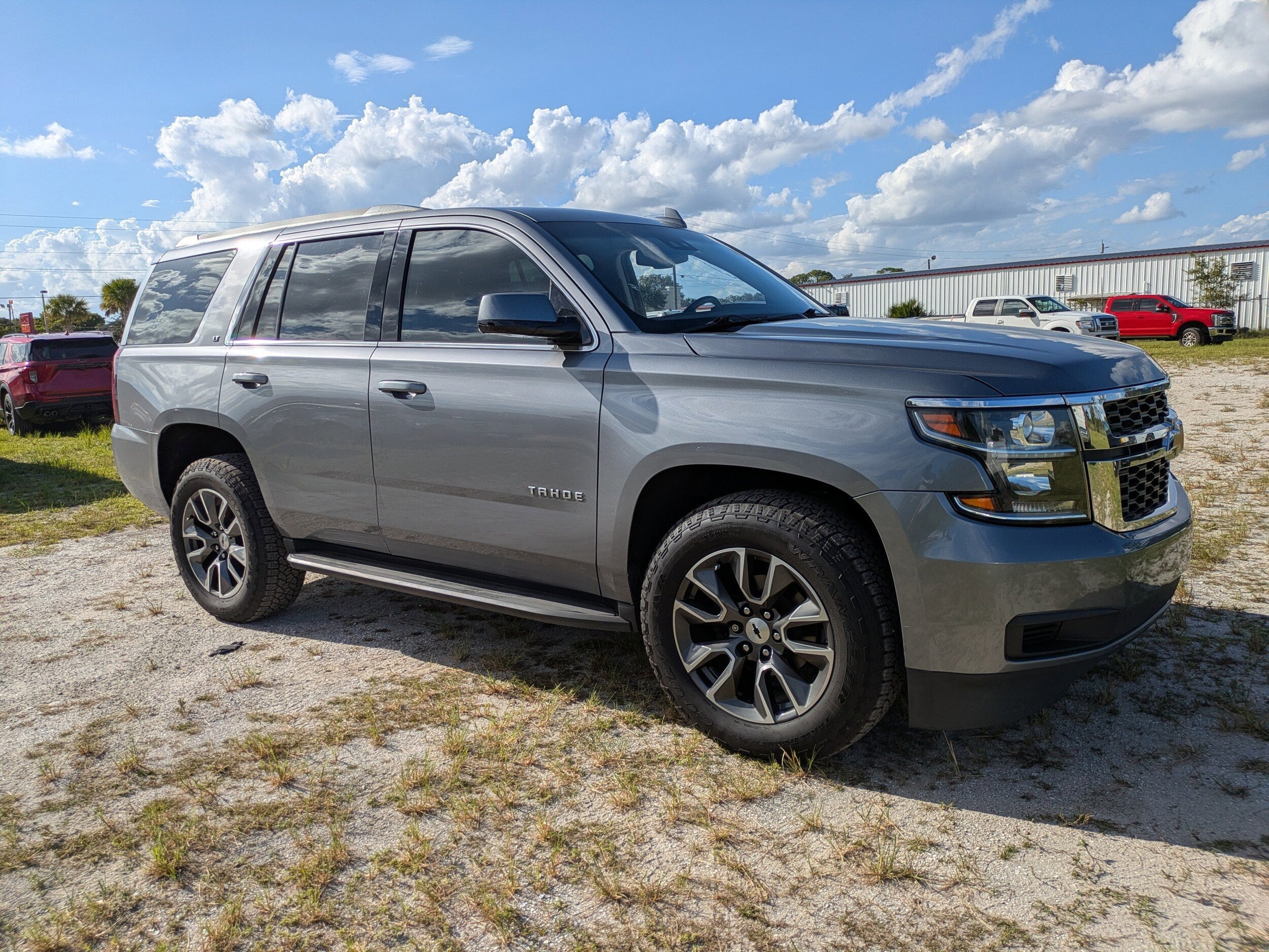 2020 Chevrolet Tahoe LT photo 2