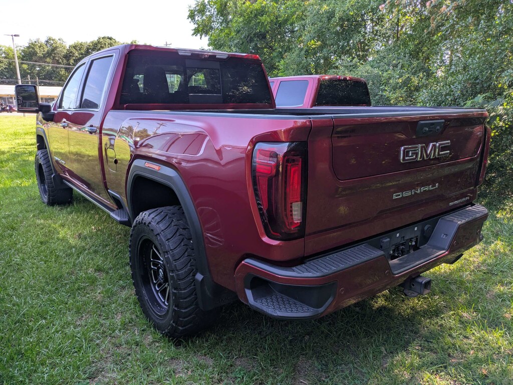 Used 2022 GMC Sierra 2500HD Denali 4WD Crew Cab 159 Denali