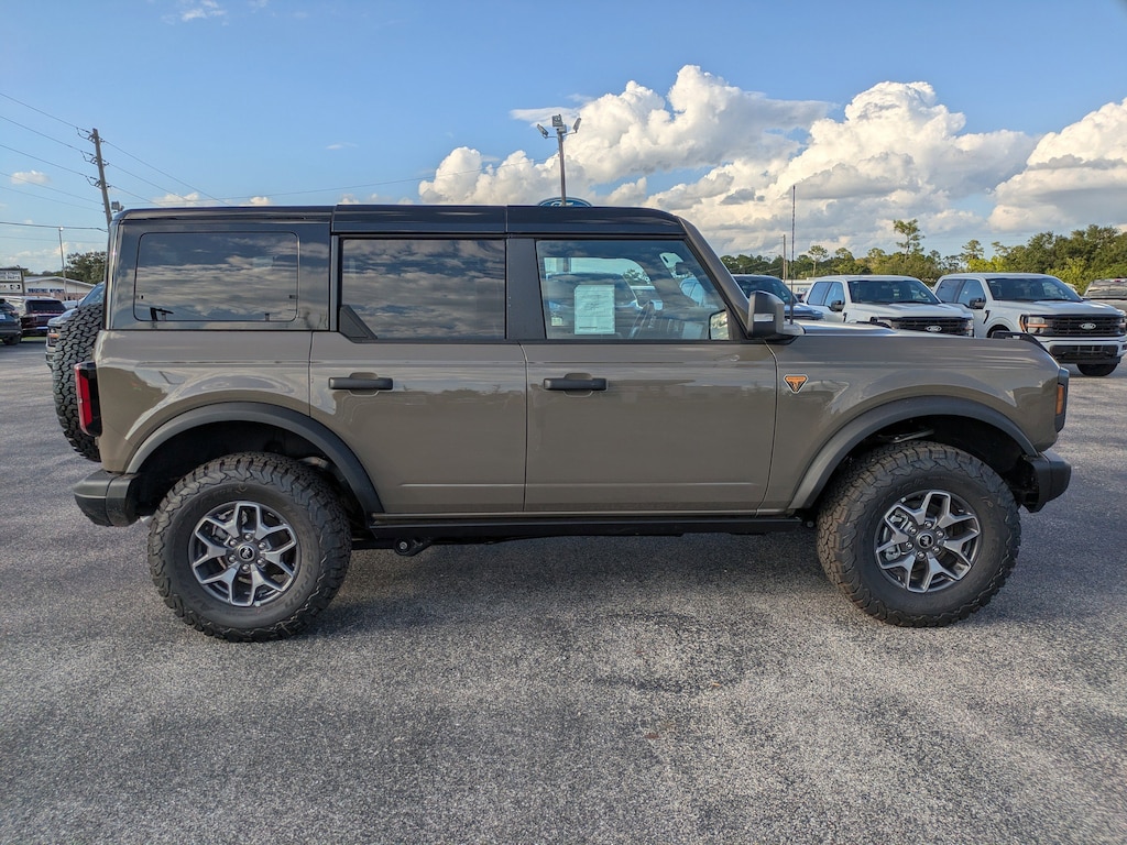 New 2025 Ford Bronco Badlands Badlands Advanced 4x4