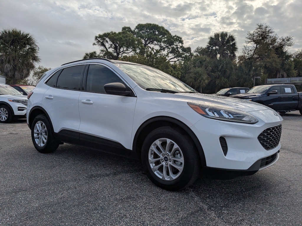 Used 2022 Ford Escape SE Hybrid SE Hybrid AWD