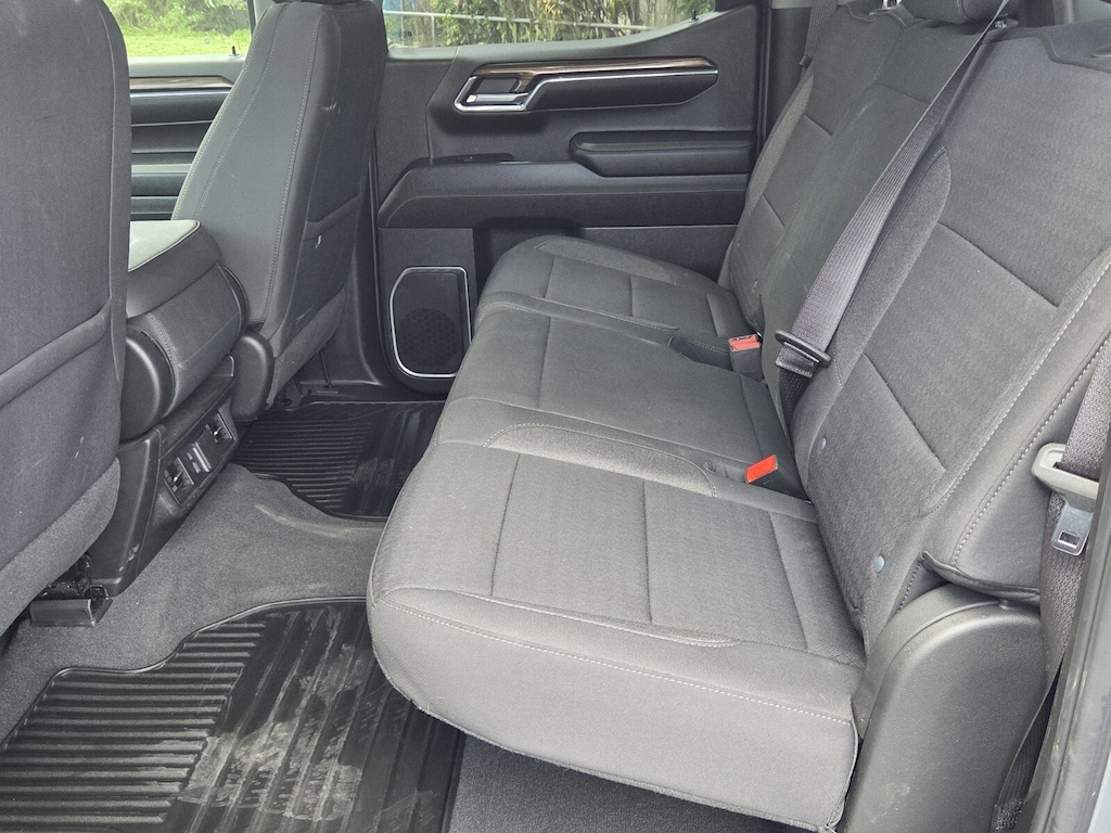 Used 2024 Chevrolet Silverado 1500 LT 4WD Crew Cab 147 LT w/2FL
