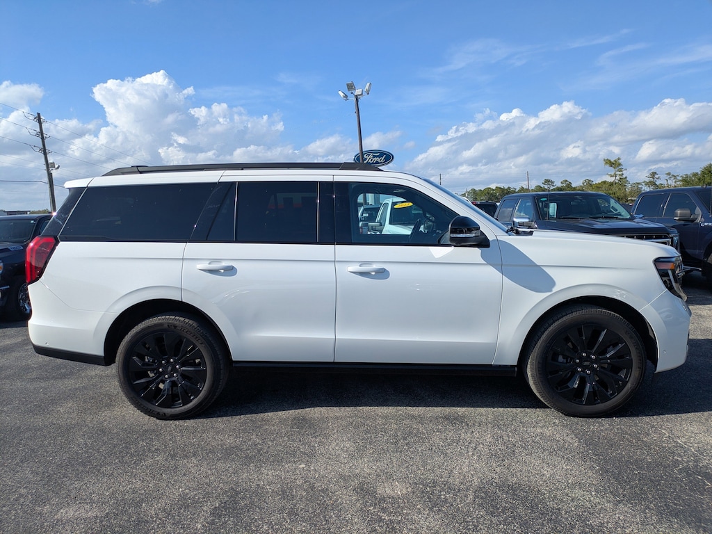 Used 2025 Ford Expedition Platinum Platinum 4x4