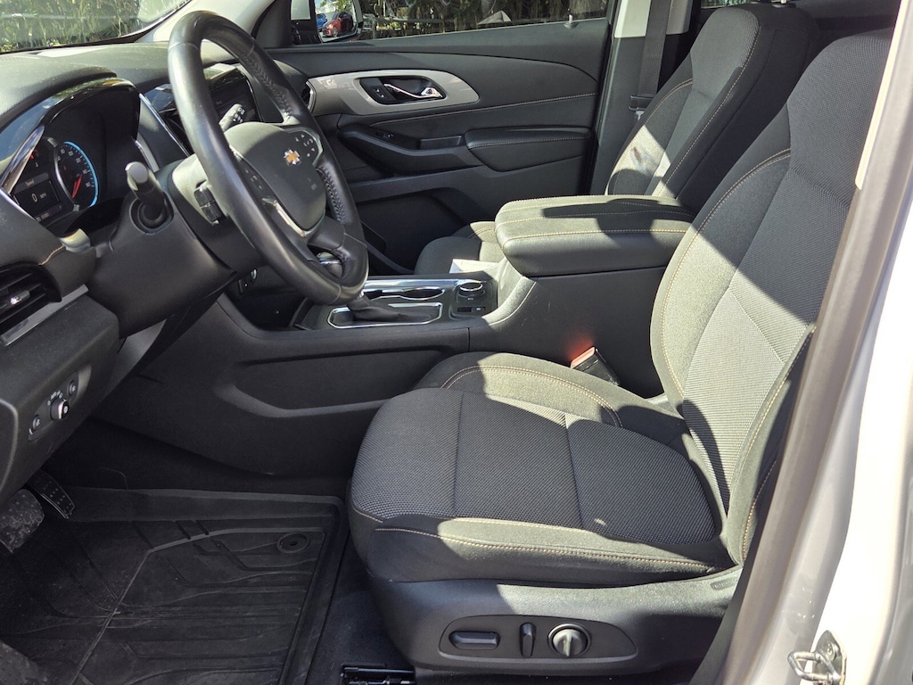 Used 2020 Chevrolet Traverse LT Cloth FWD LT Cloth w/1LT