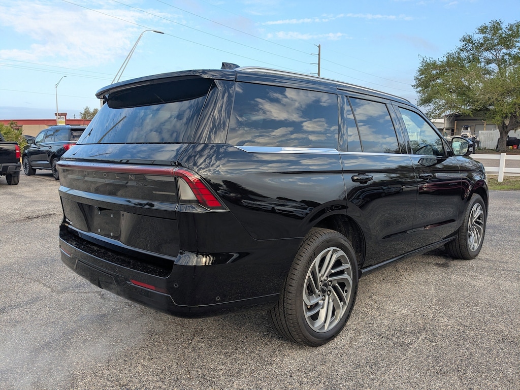 Used 2025 Lincoln Navigator Reserve Reserve 4x4