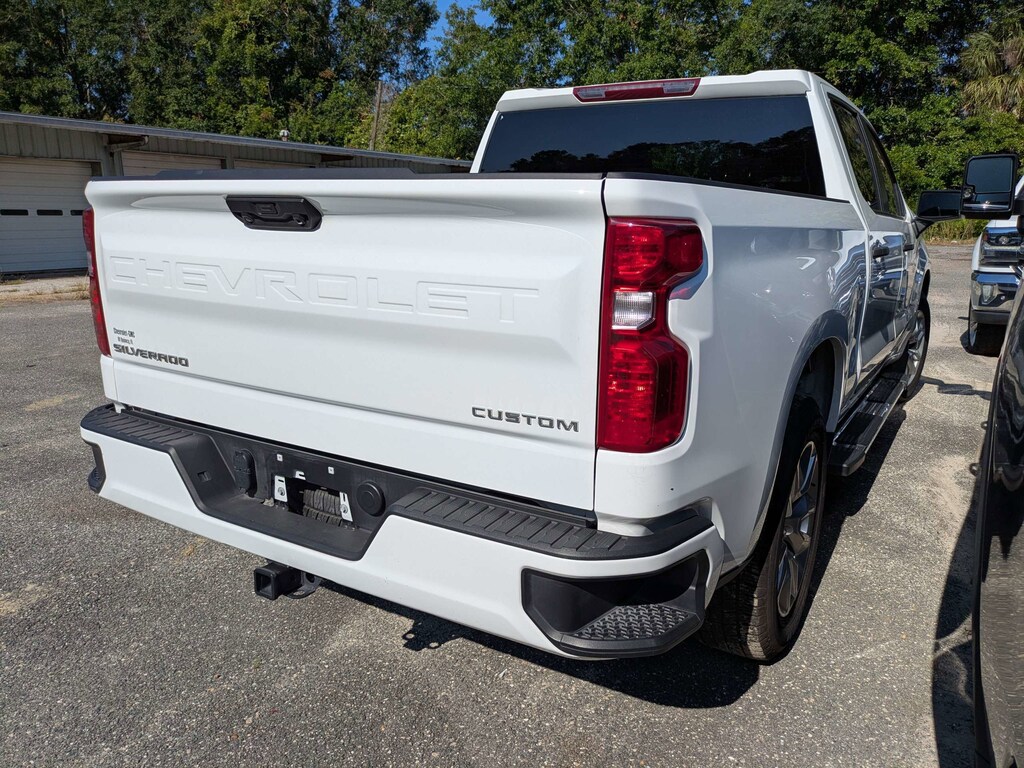 Used 2025 Chevrolet Silverado 1500 Custom 2WD Crew Cab 147 Custom