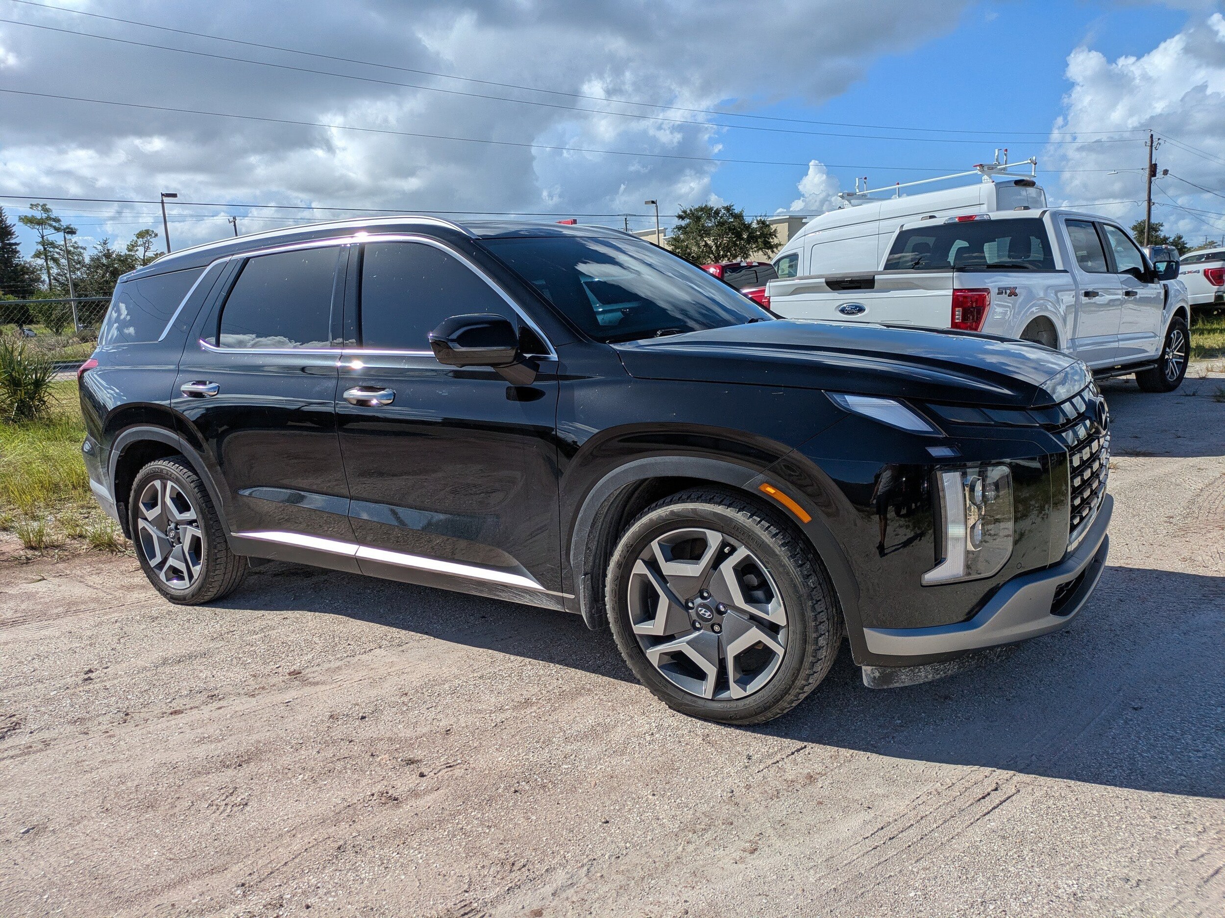 2024 Hyundai Palisade SEL photo 2