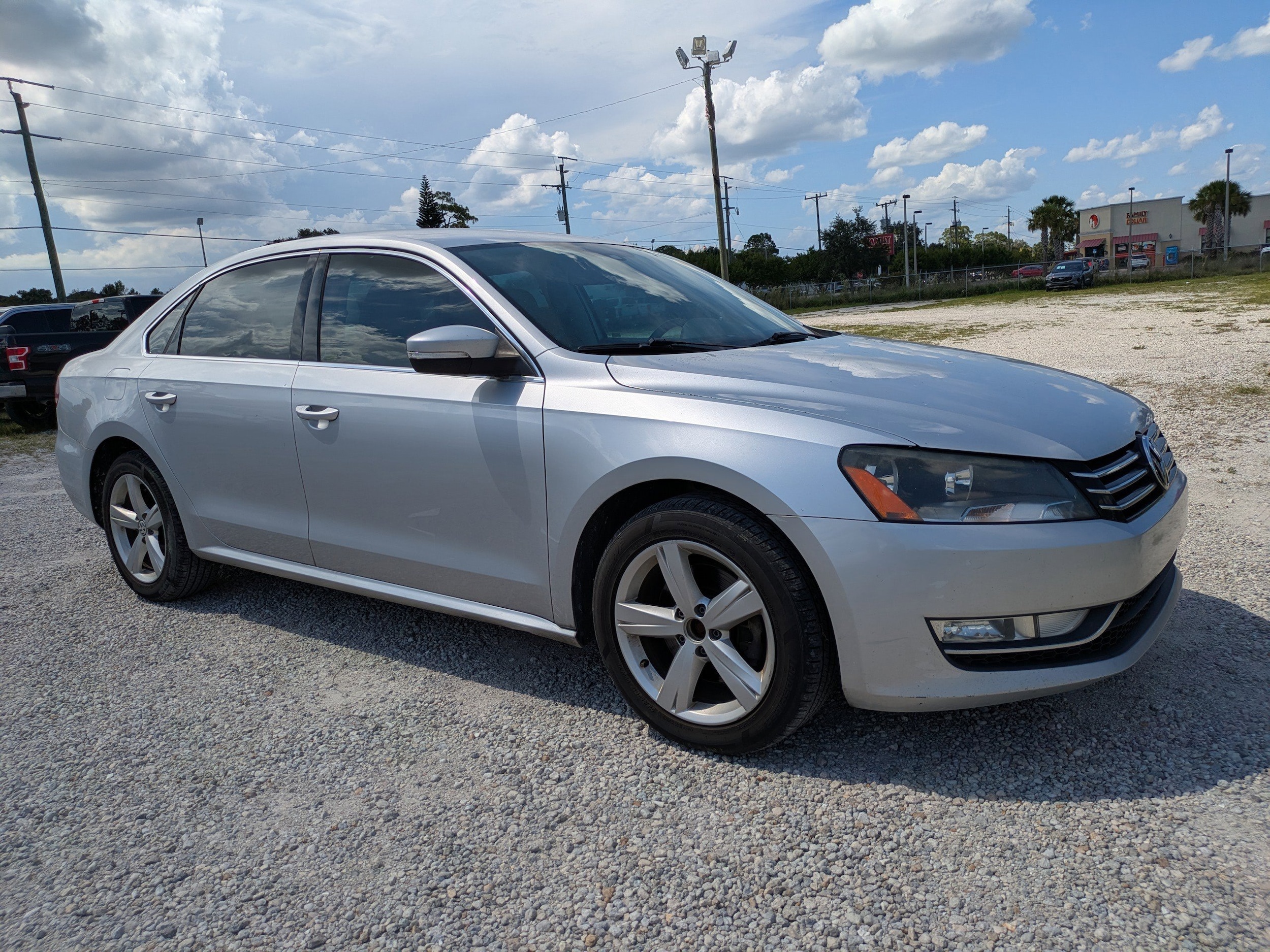Used 2015 Volkswagen Passat Limited Edition with VIN 1VWAT7A32FC084226 for sale in LaBelle, FL