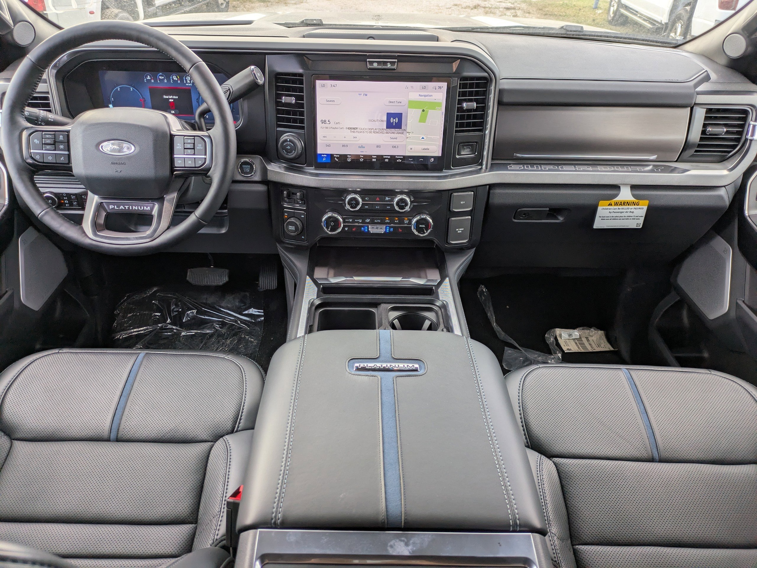 2026 Ford F-350 Super Duty Platinum - Photo 14