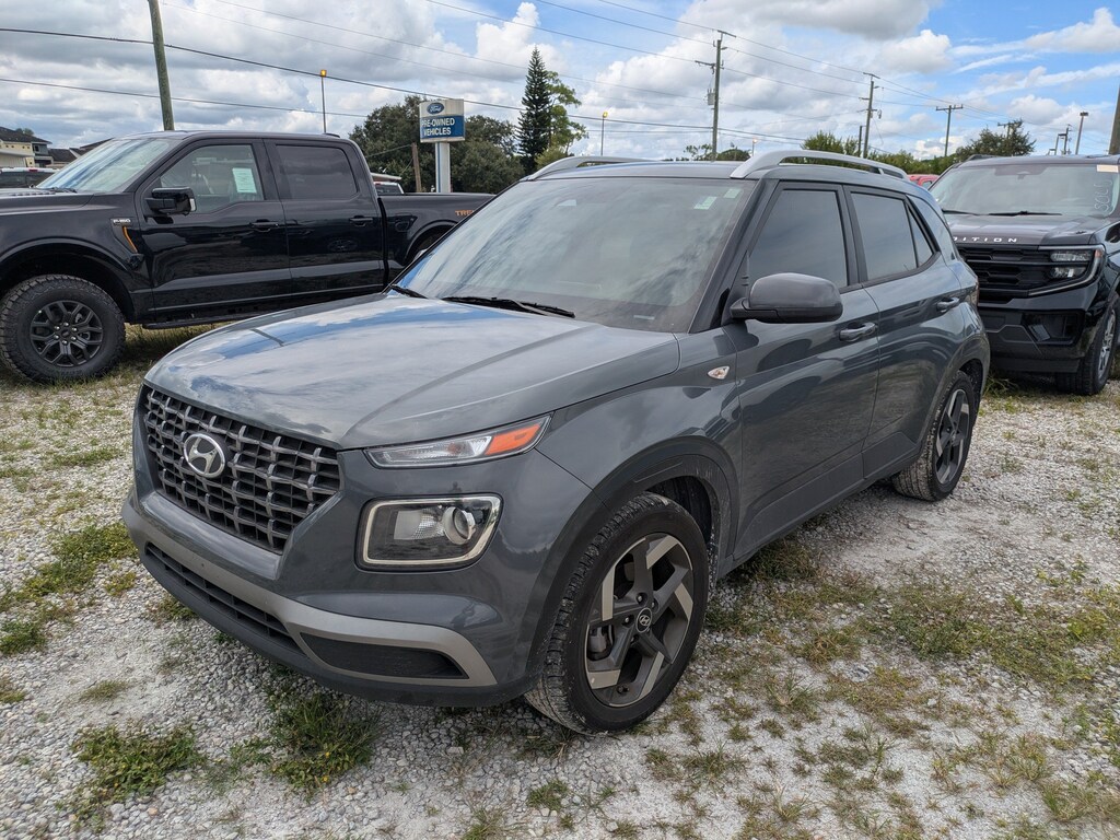 Used 2026 Hyundai Venue SEL SEL FWD