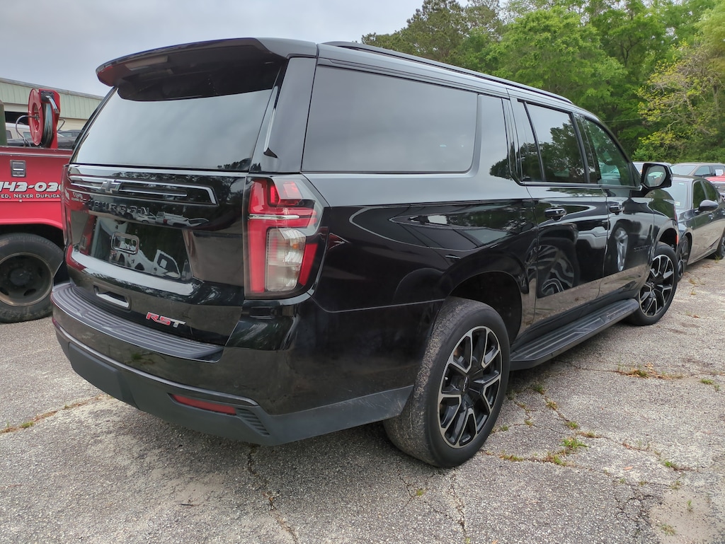 Used 2023 Chevrolet Suburban RST 2WD RST